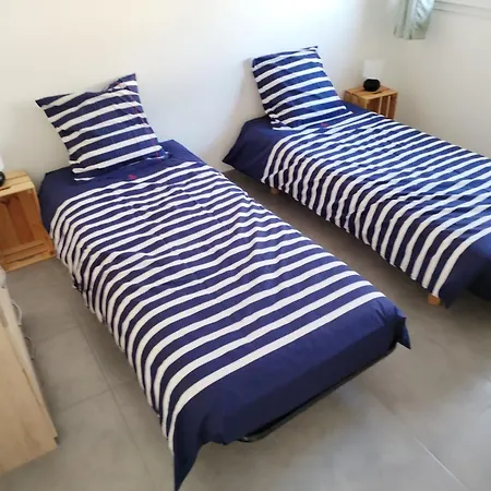 A 50 M De La Mer, Ideal Famille شقة *