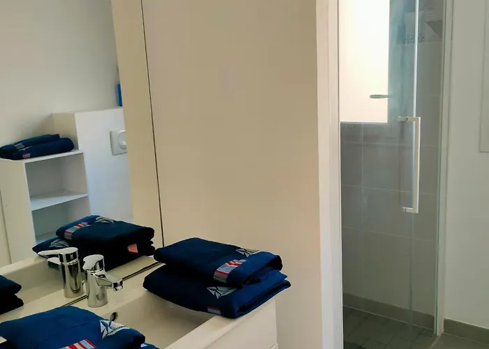 Lejlighed A 50 M De La Mer, Ideal Famille *